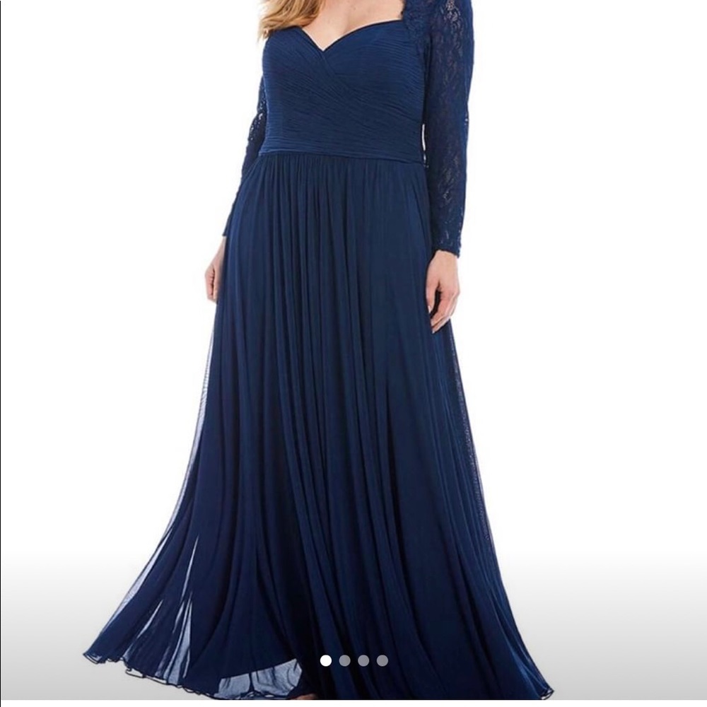 Navy Blue floor length gown, wedding, formal. NWT